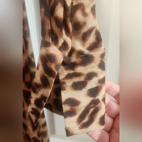 L'AGENCE Callum Leopard Print Sheer Silk Maxi Dress NWOT - Picture 9 of 11
